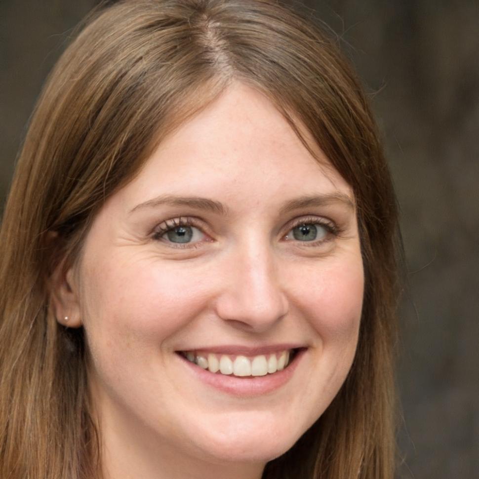 Esperanza Villareal, Directora de Educación Financiera